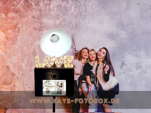 Kays Fotobox für Hochzeit Geburtstag und Firmenfeier – Bild 3