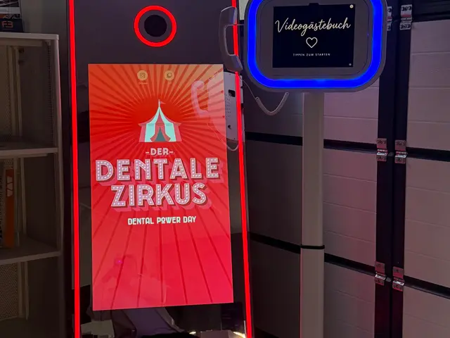 Fotobox / Fotospiegel Magic Mirror in Solingen mieten – Bild 2