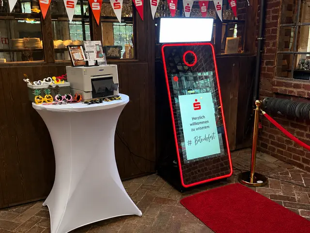 Fotobox / Fotospiegel Magic Mirror in Solingen mieten – Bild 5